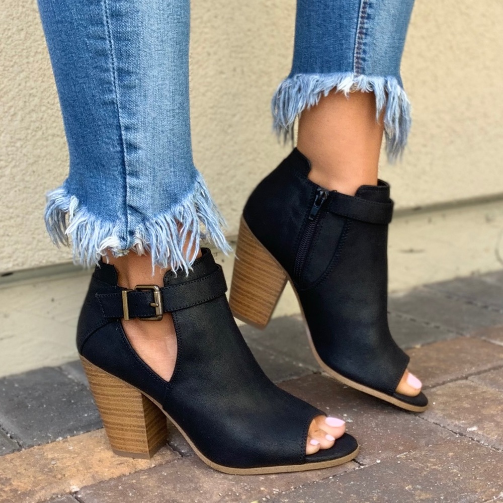 BLACK Peep Toe Open Side Chunky Heel Ankle Bootie - Picture 4 of 8